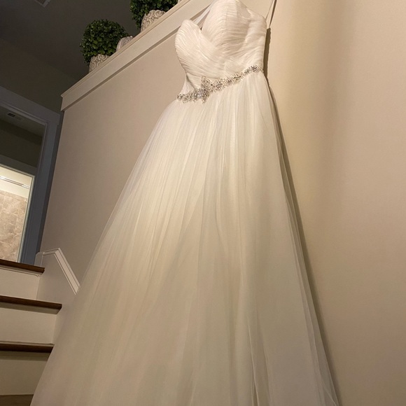 Wedding Gown Size 16 - Picture 1 of 16